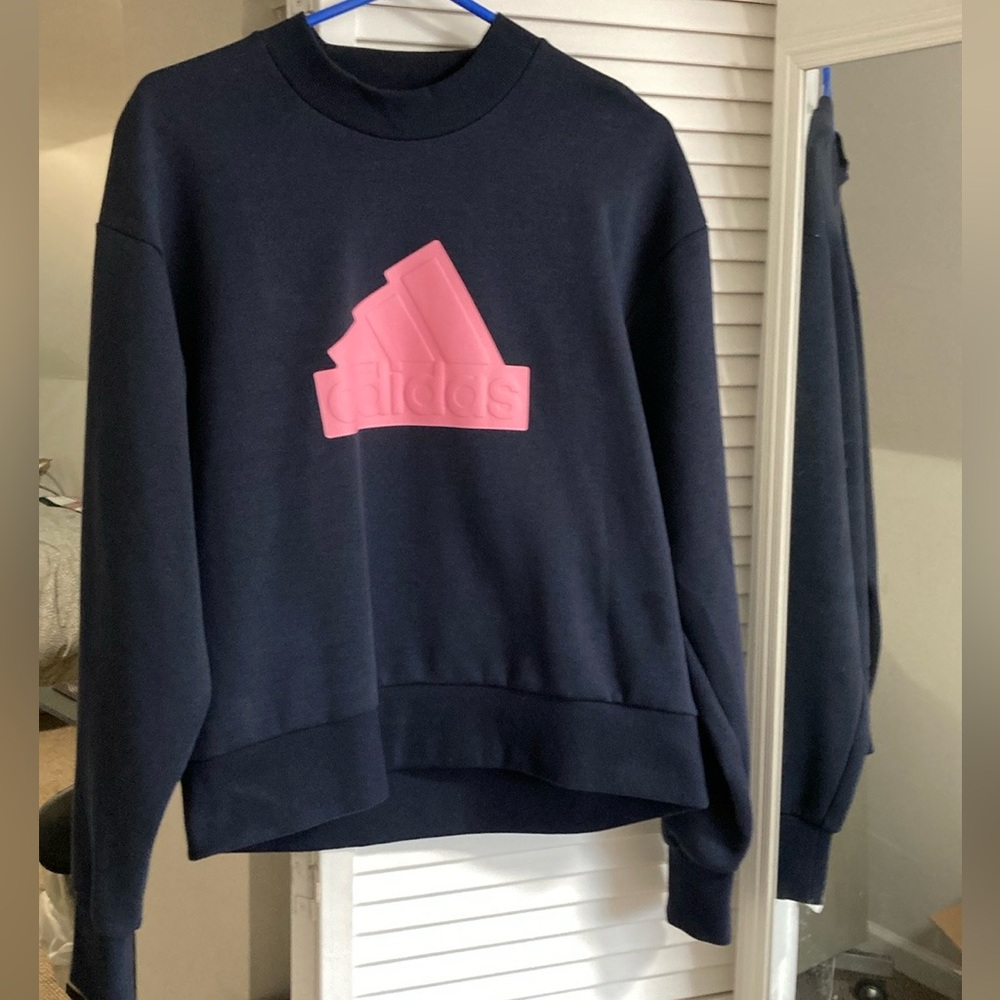 Adidas crew M